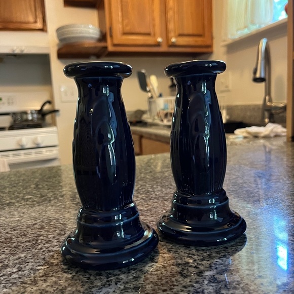 Elegant Blue Ceramic Candle Holders - Picture 3 of 3